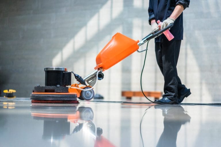 Servicio de limpieza en centros recreativos en Bogotá