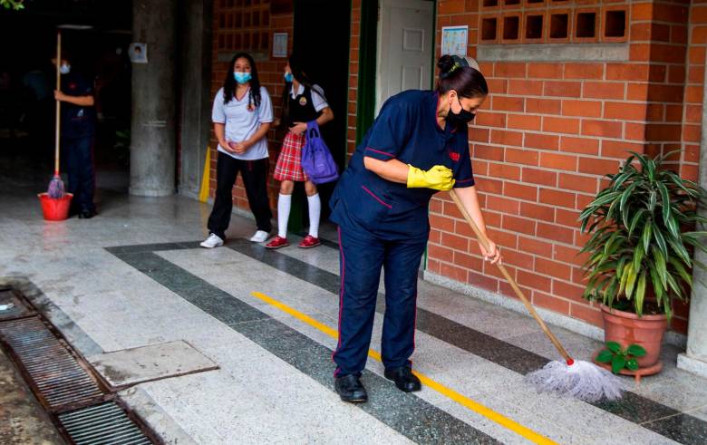 Servicio de limpieza en zonas verdes en Bogotá